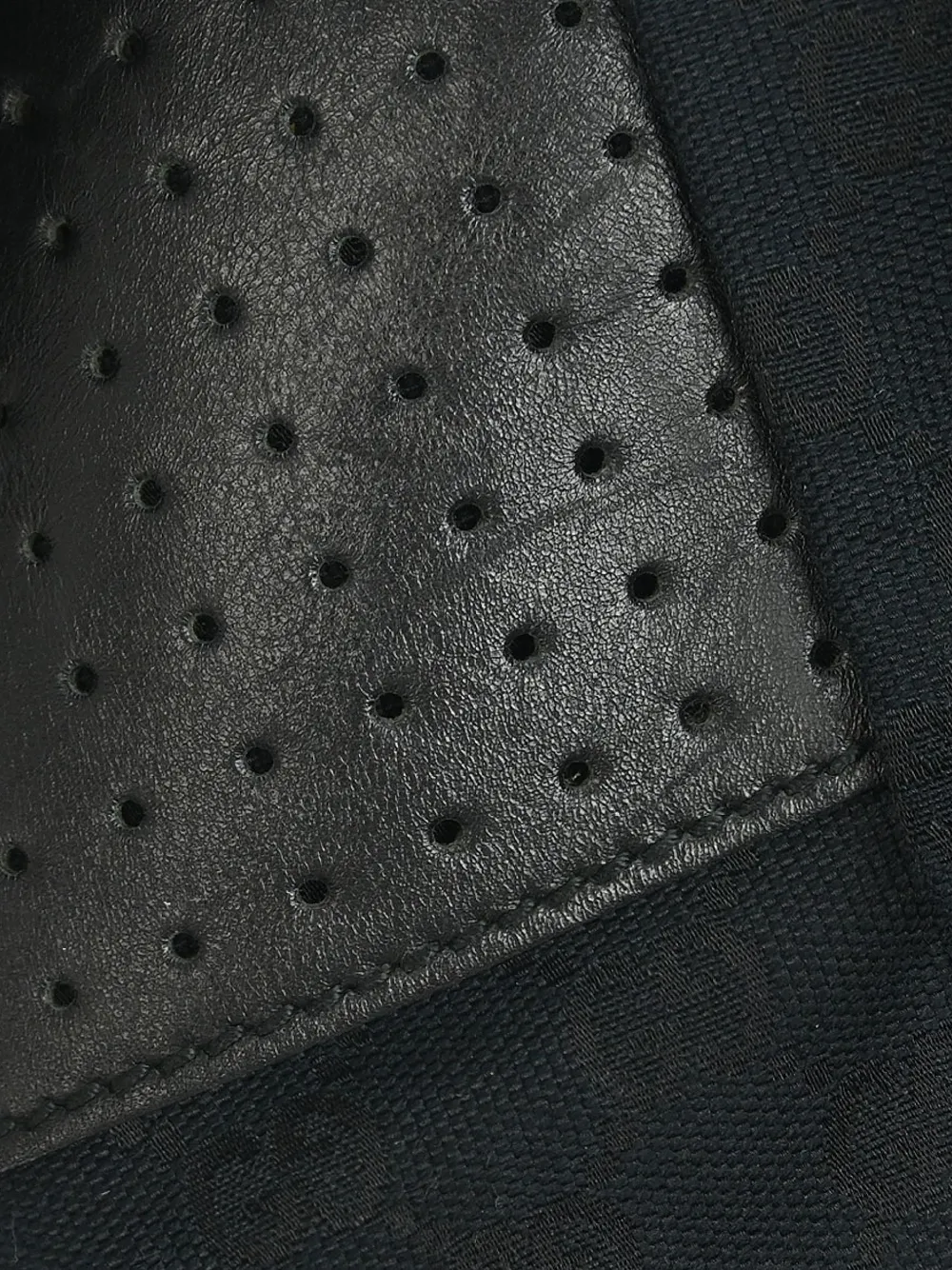 1990-2000s Gg Canvas Shoulder Bag