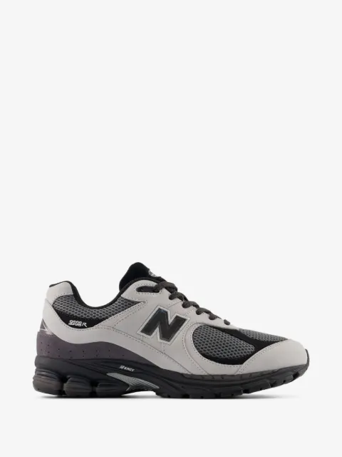 New Balance baskets U2002R à patch logo
