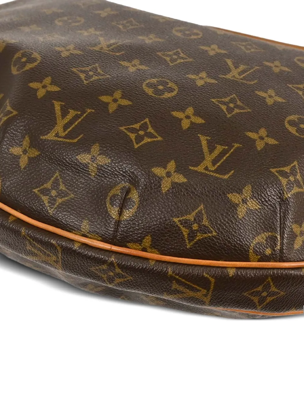 2003 Gm Croissant Handbag