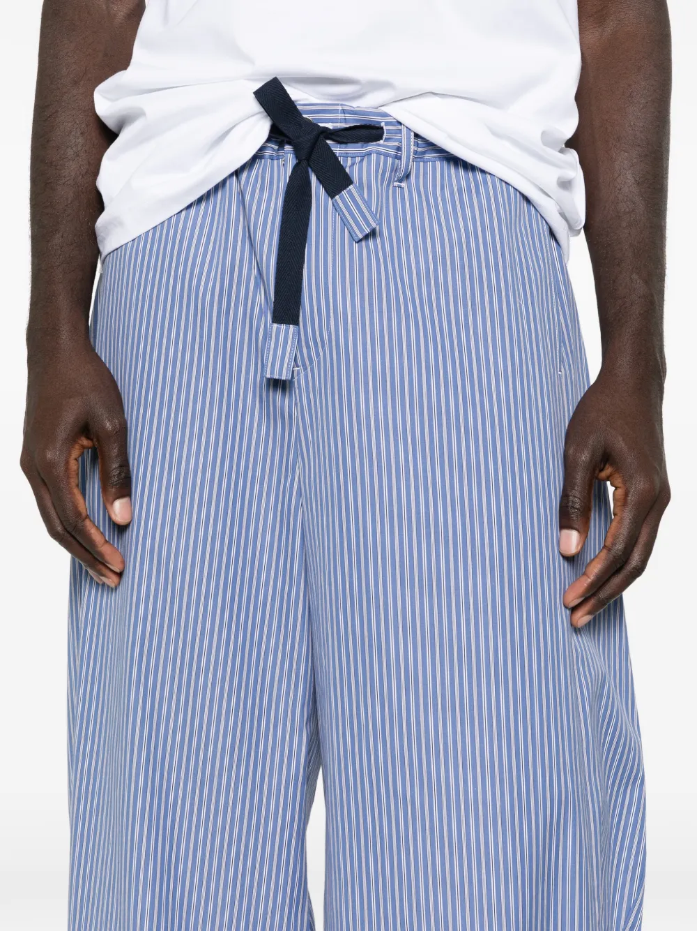 sacai Gestreepte broek Blauw