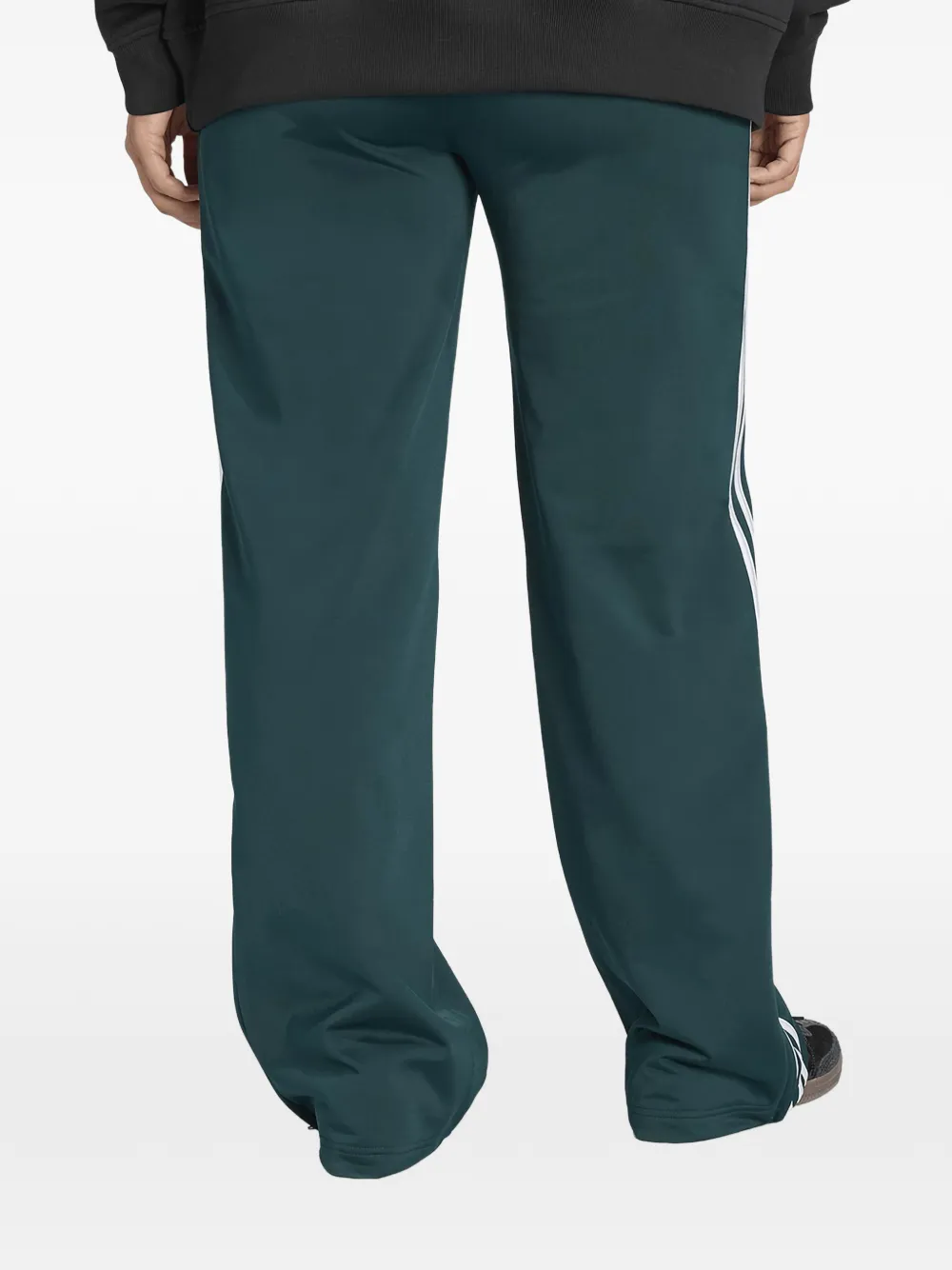 adidas Firebird ruimvallende trainingsbroek met streep Groen