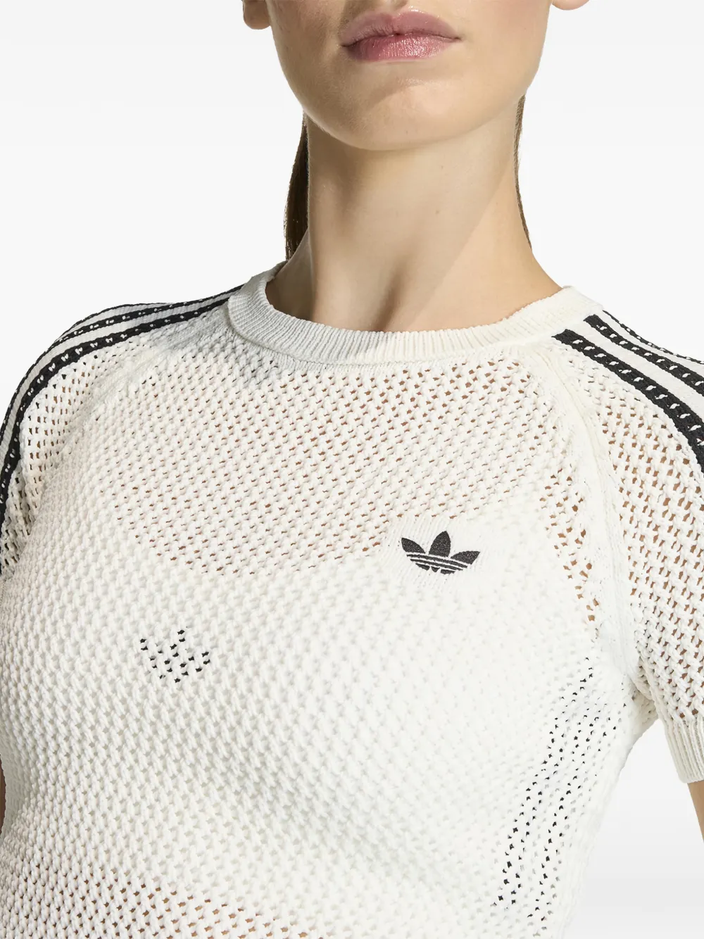 adidas Cali gehaakt T-shirt met logo Beige