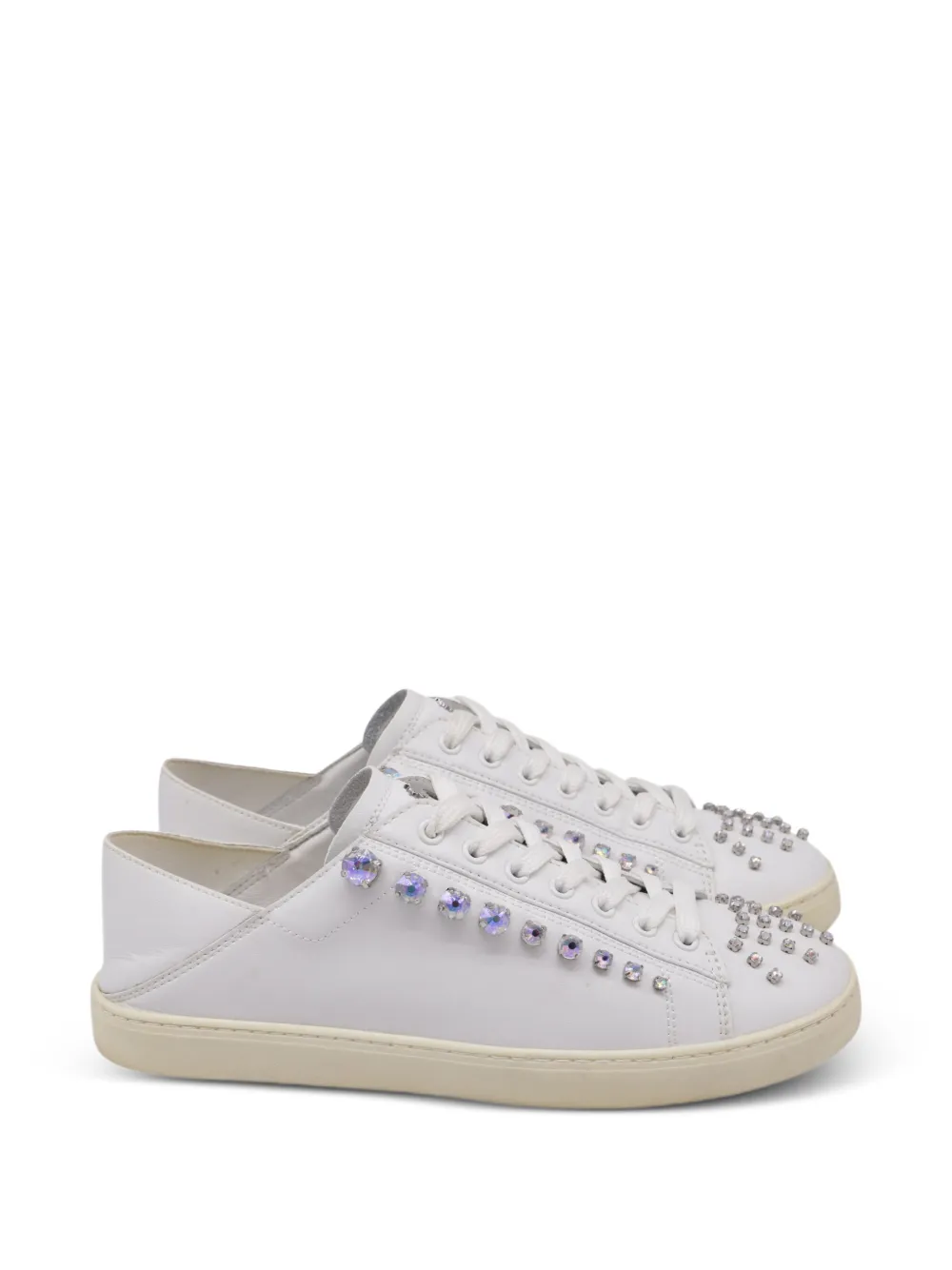Stuart Weitzman crystal-embellished low-top sneakers - Weiß
