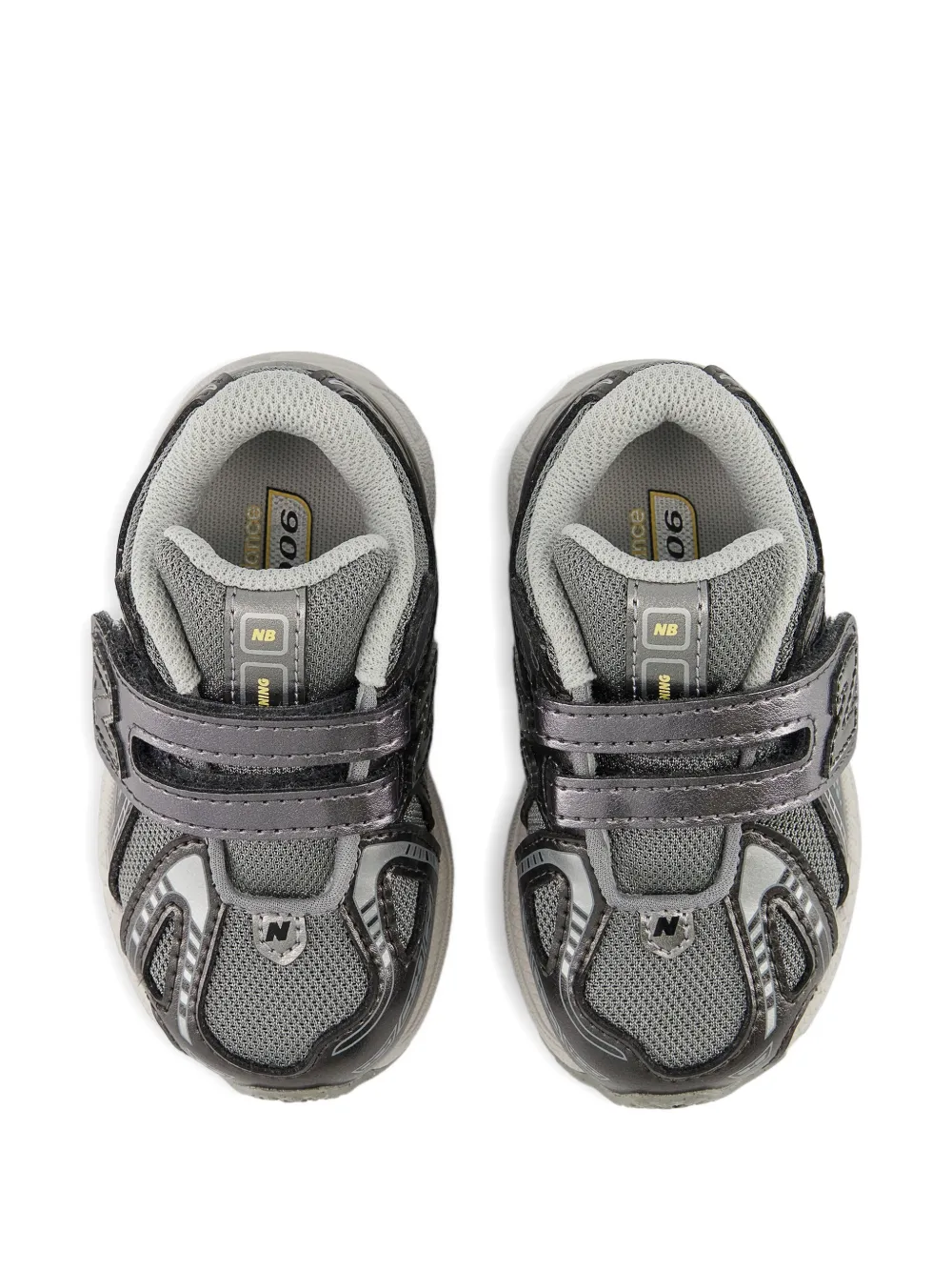 New Balance Kids Sneakers met klittenband Grijs