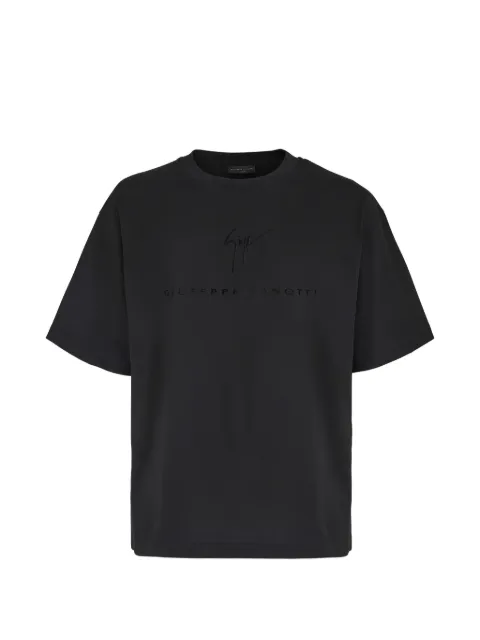 Giuseppe Zanotti playera Lr-67 con detalle del logo