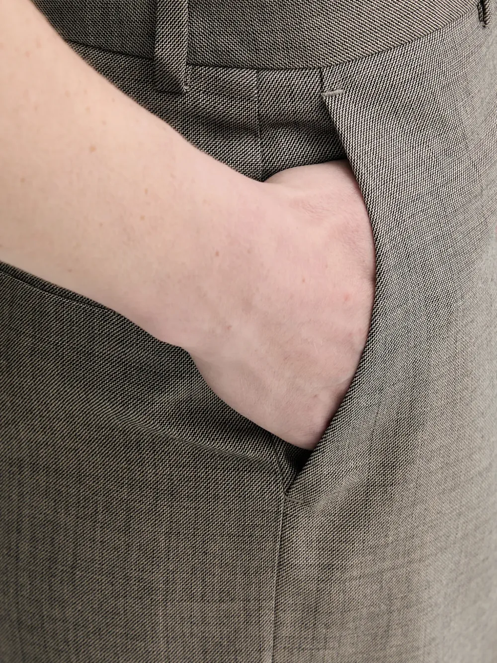 Filippa K Flared broek Grijs