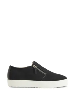 Balenciaga Bouncer クロッグサンダル | ブラック | FARFETCH JP