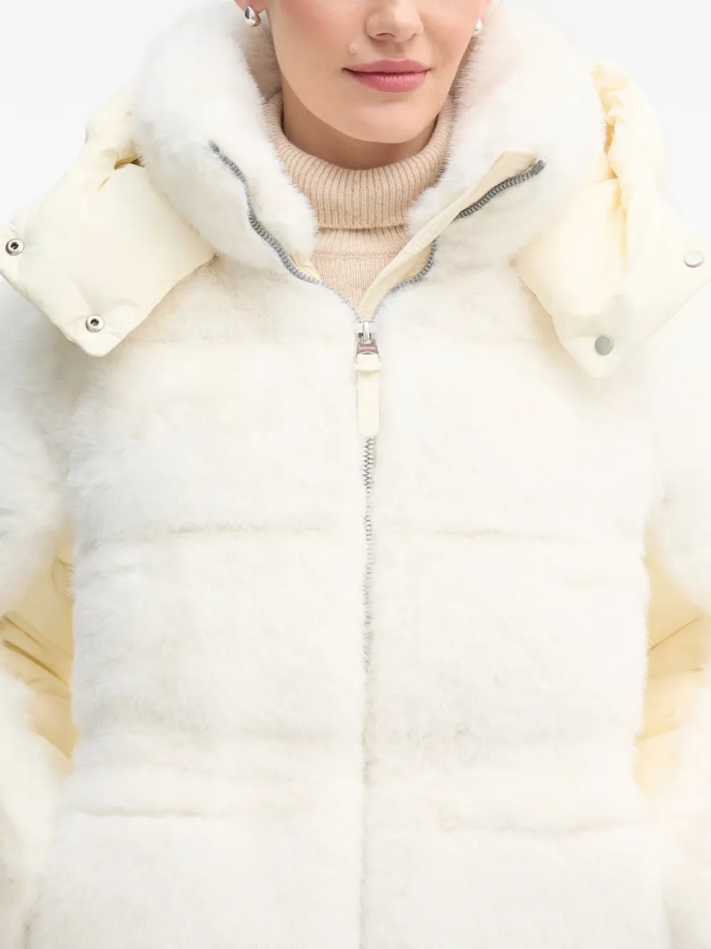 Mackage Cassidy jack met capuchon en vlakken Beige