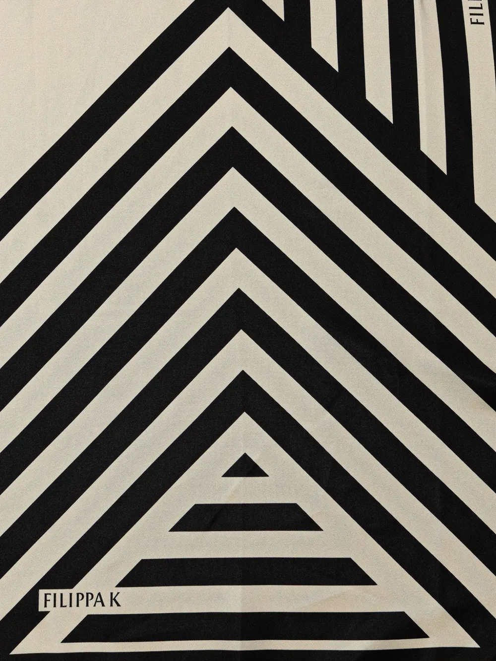 Filippa K striped silk scarf - Zwart