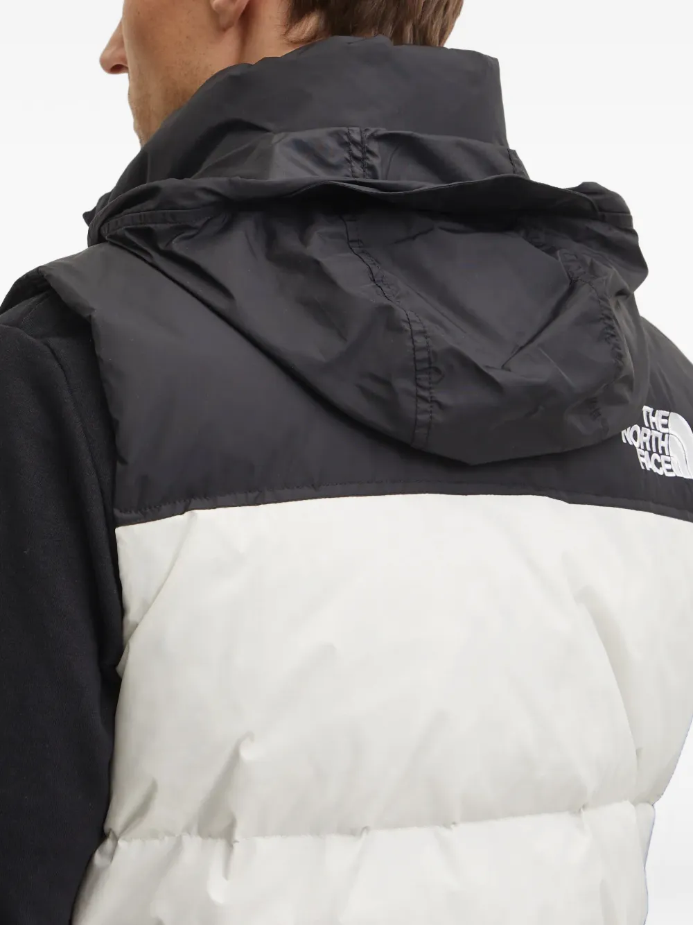 The North Face 1996 Retro Nuptse ダウンベスト | ホワイト | FARFETCH JP
