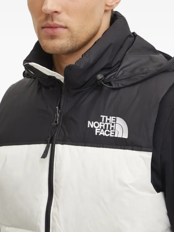 The North Face 1996 Retro Nuptse ダウンベスト | ホワイト | FARFETCH JP