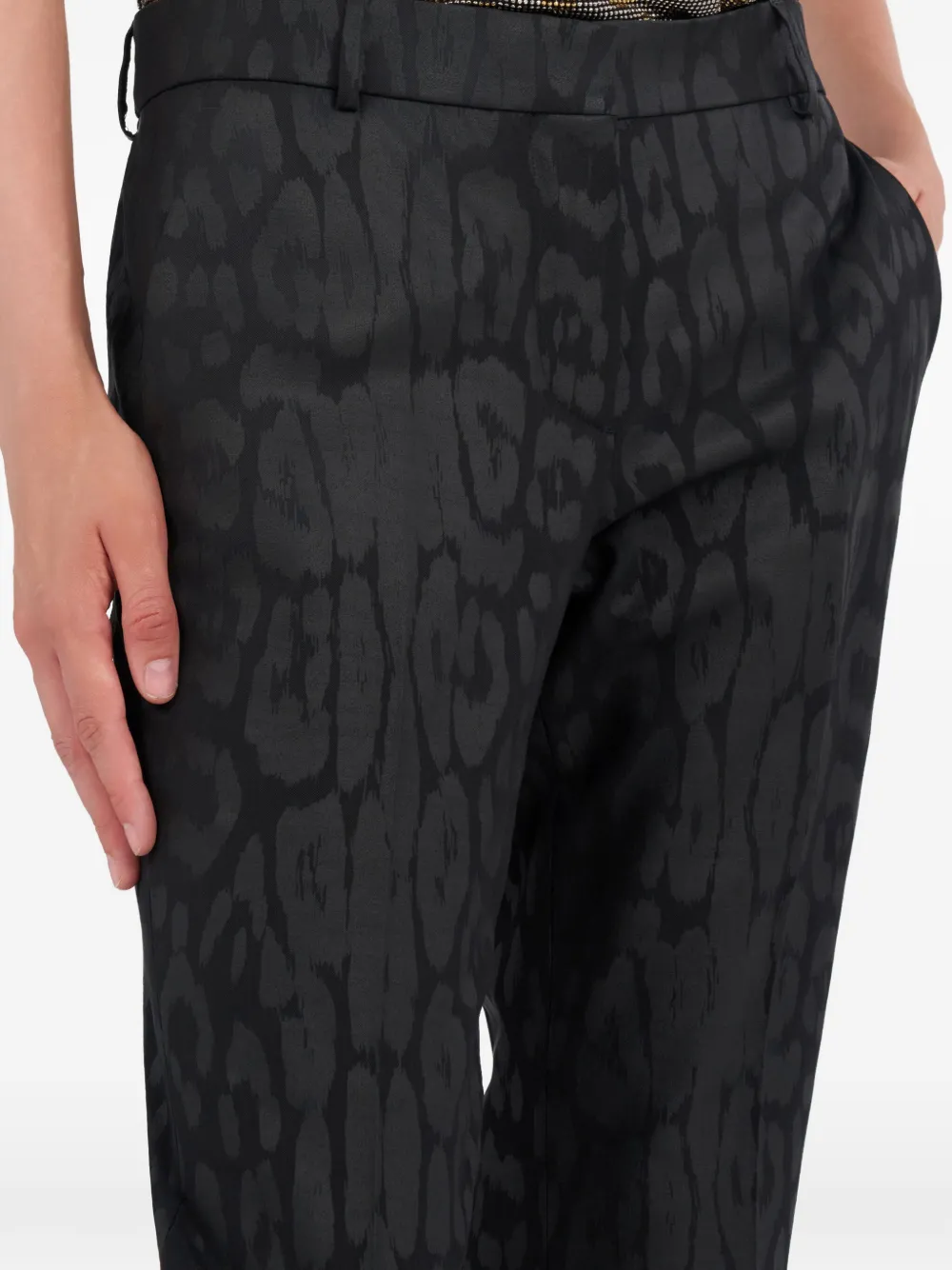Roberto Cavalli Flared broek met print Zwart