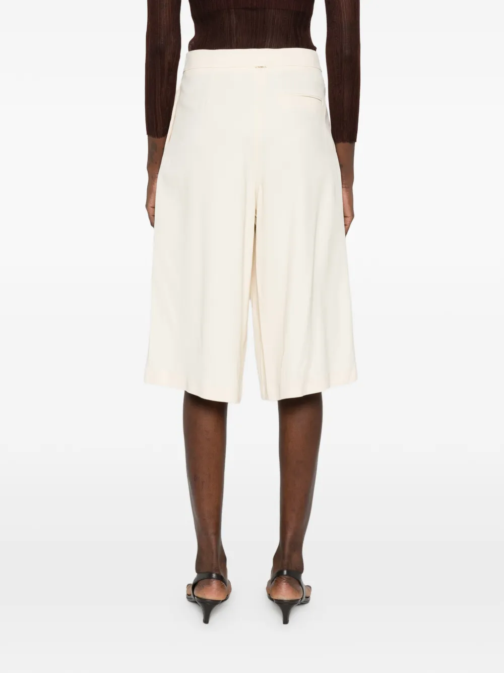 TWINSET Geplooide shorts Beige