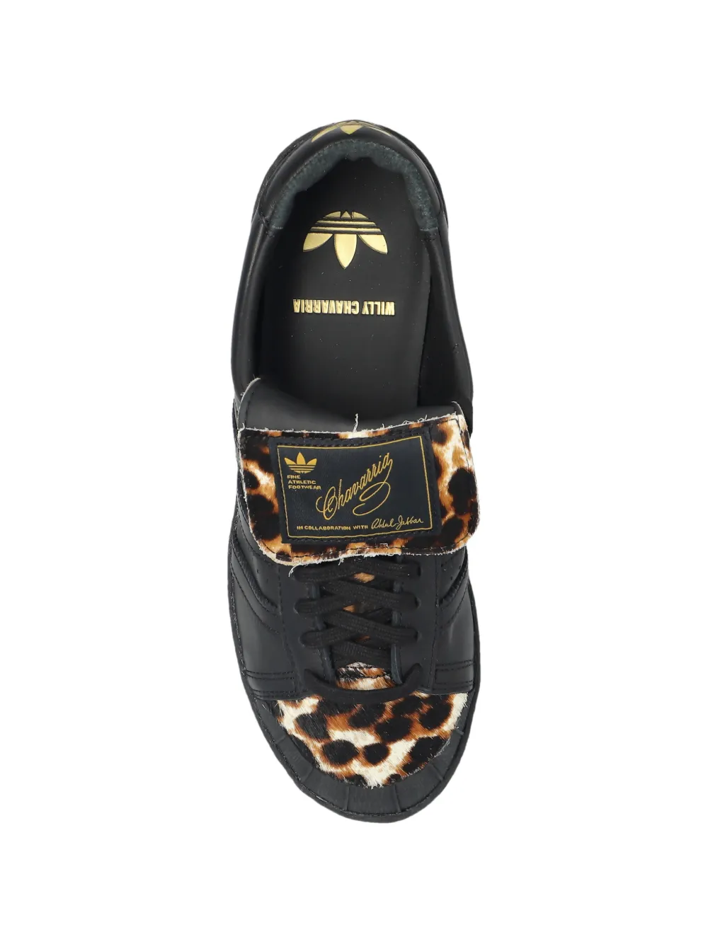 adidas Jabbar Low sneakers met luipaardprint Zwart