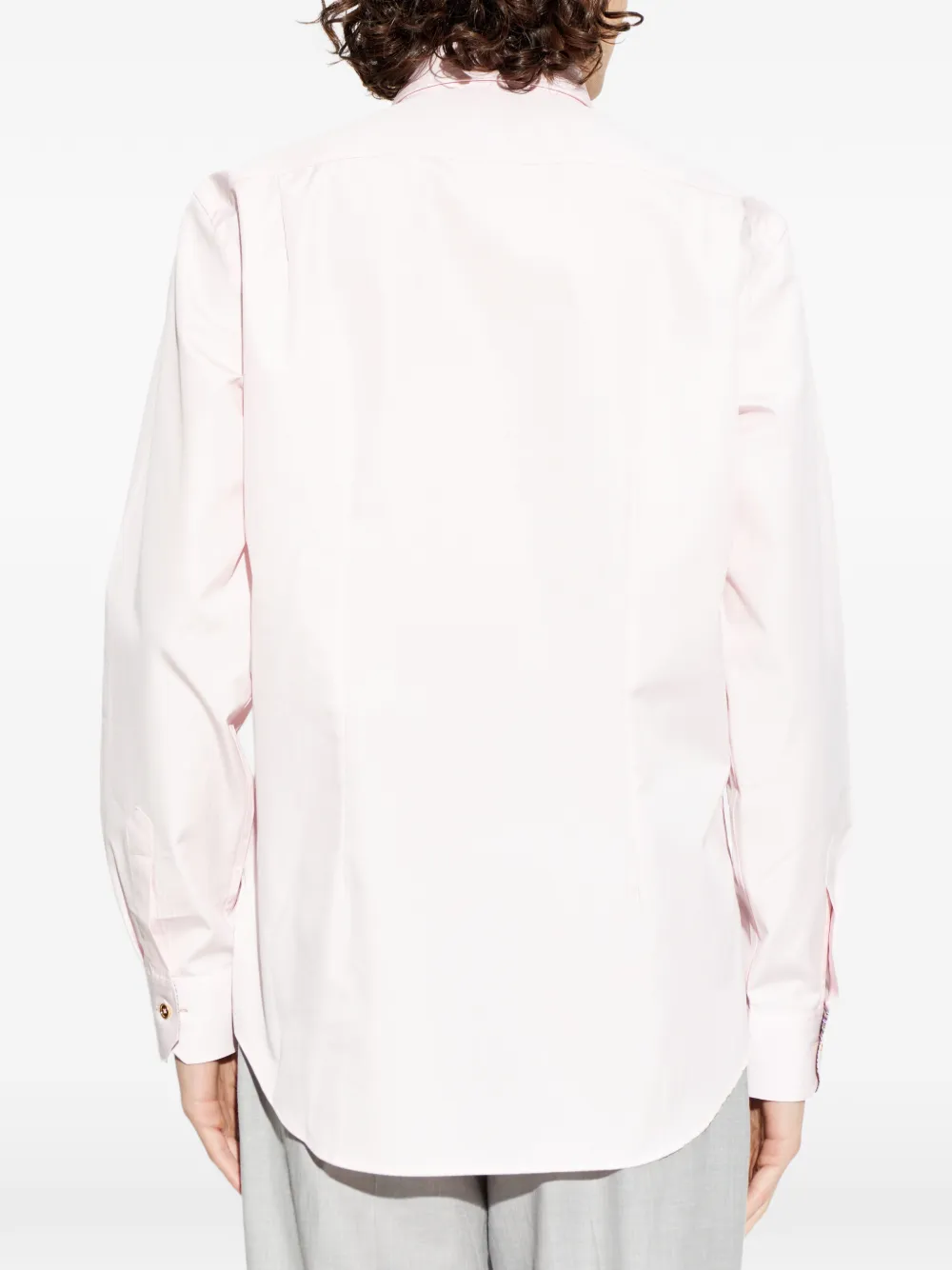 Long-Sleeved Buttoned Shirt