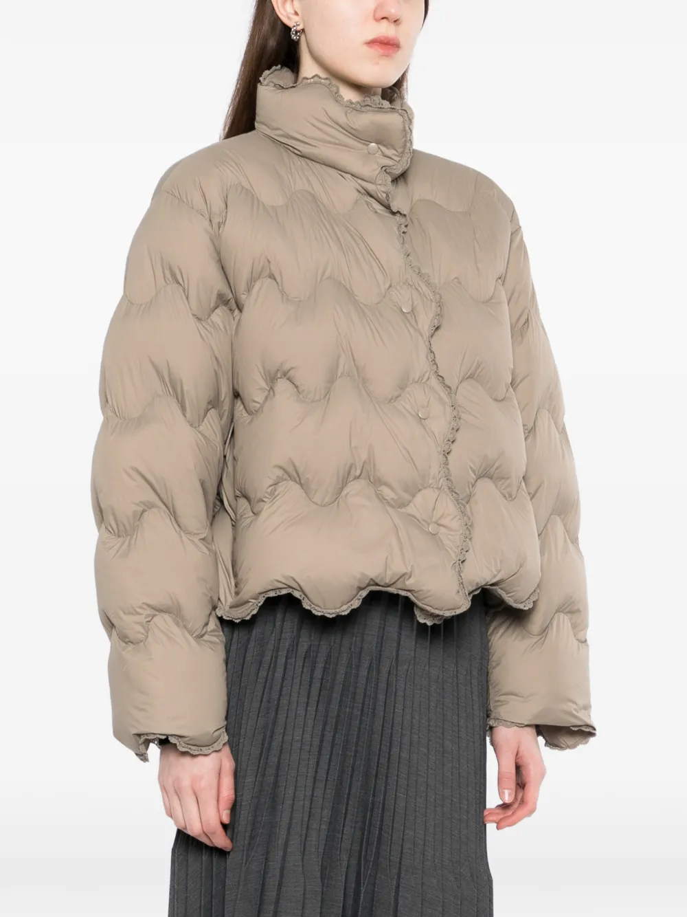  Jnby Wave-quilted Lace-trim Jacket - Neutrals 