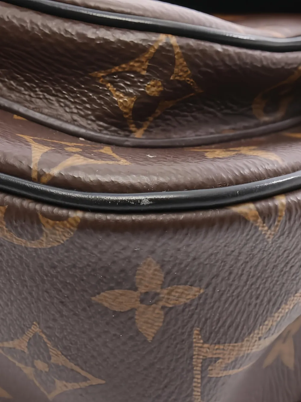 2021 Passy Shoulder Bag