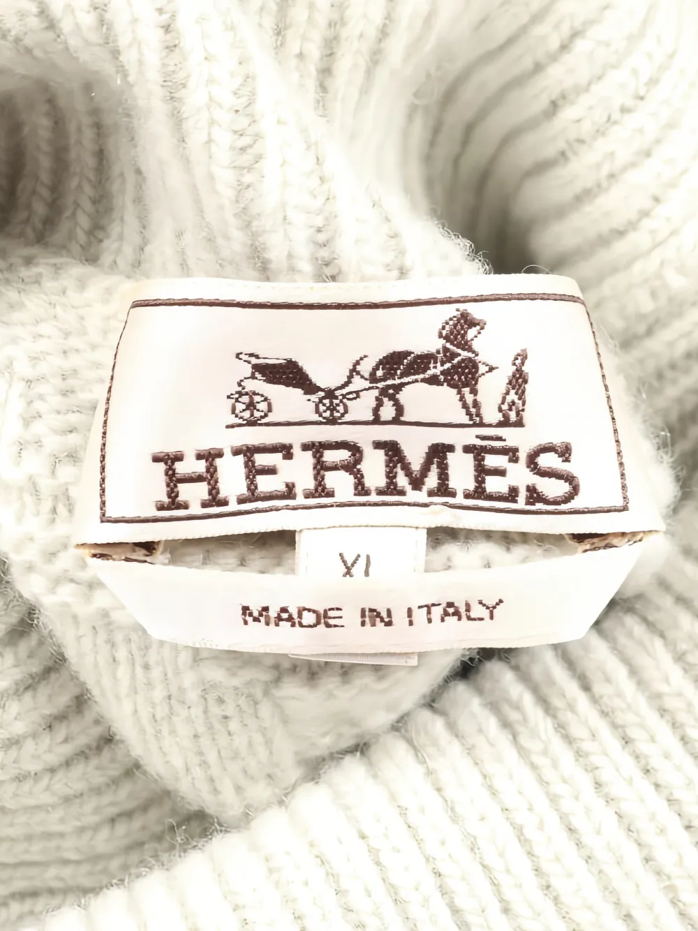  Hermès Pre-owned Knit High Neck Pattern Sweater - Neutrals 