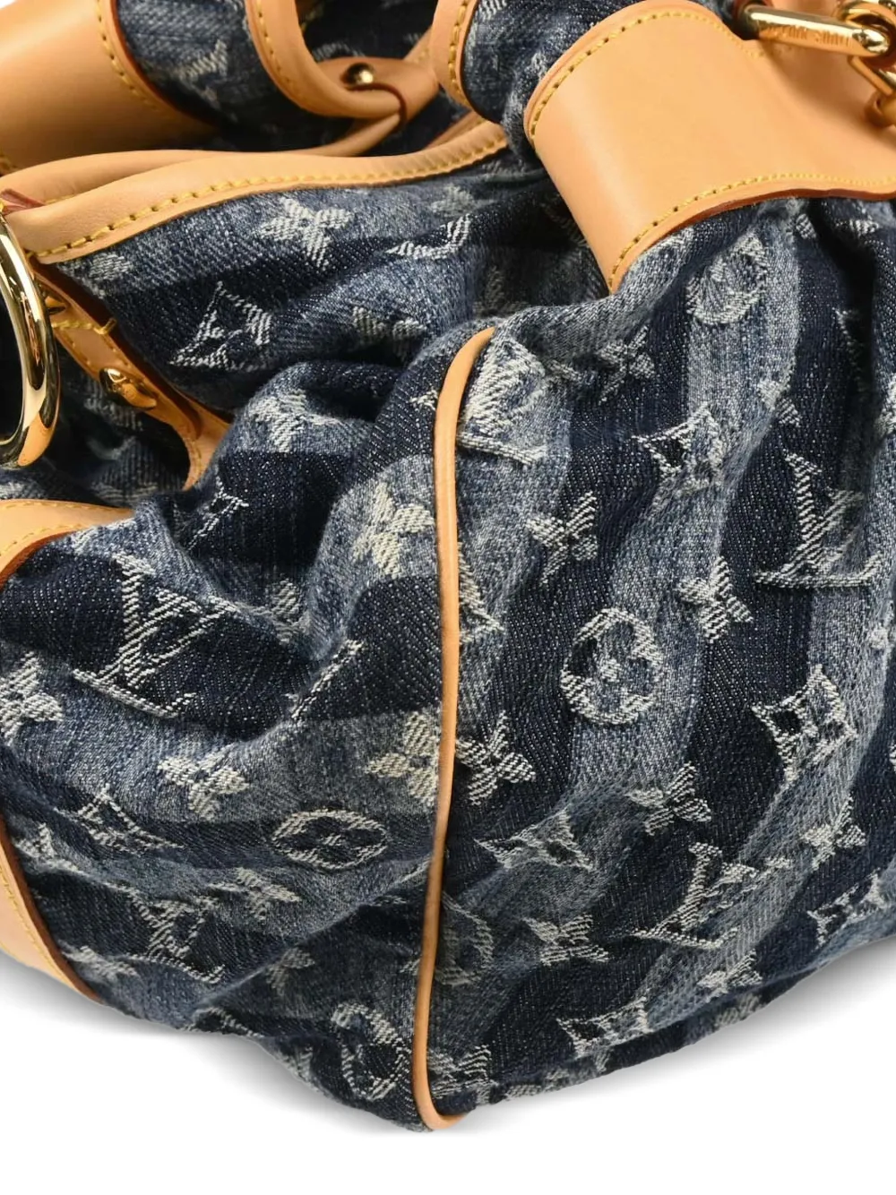 Louis Vuitton Pre-owned 2006 Raye GM Monogram Denim Tote Bag in Blue, view 3