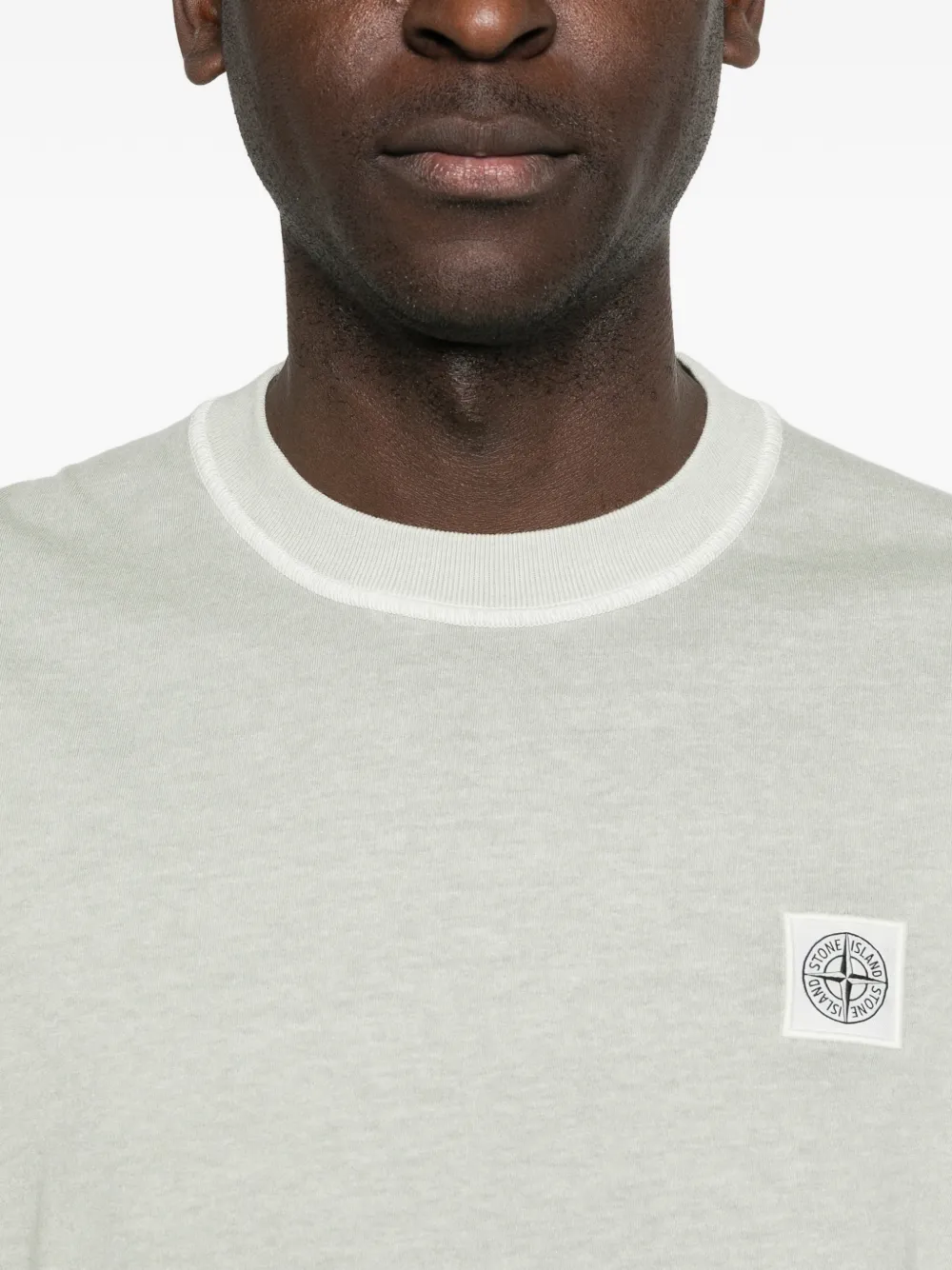 Stone Island Katoenen T-shirt met Compass-logopatch Groen
