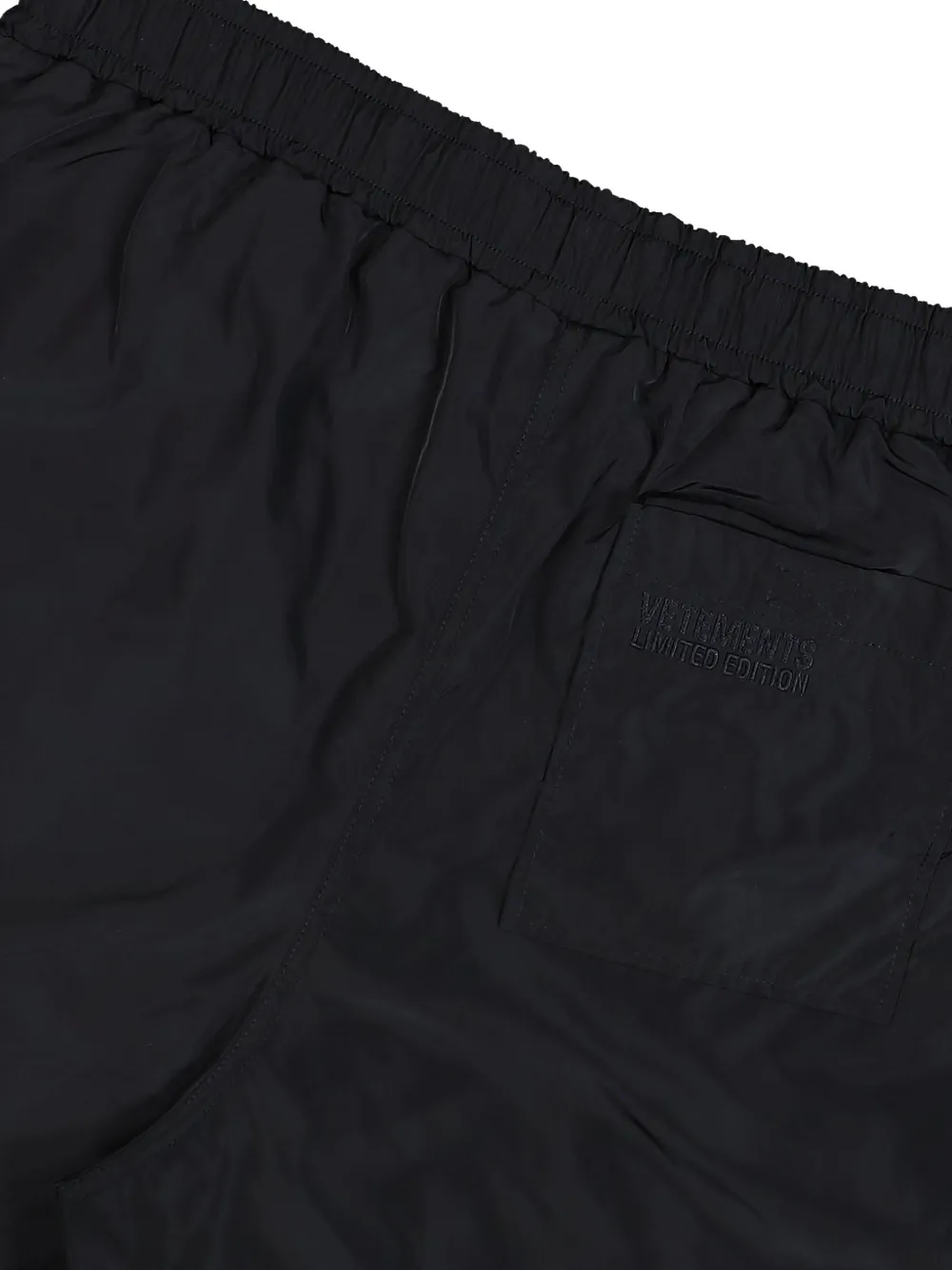 VETEMENTS Zwembroek met adelaardetail Zwart