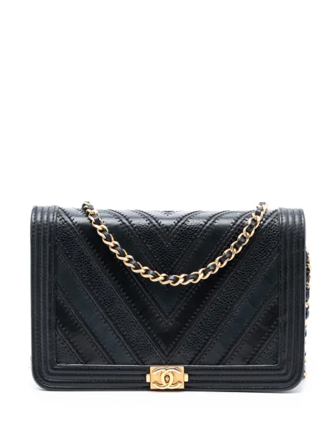 CHANEL Pre-Owned 2016-2017 Chevron Mixed Leathers Boy Wallet On Chain crossbody bag