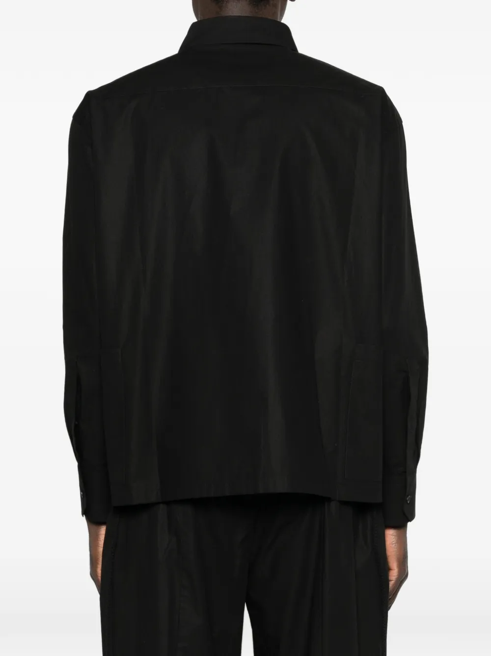Circle-Embroidery Shirt
