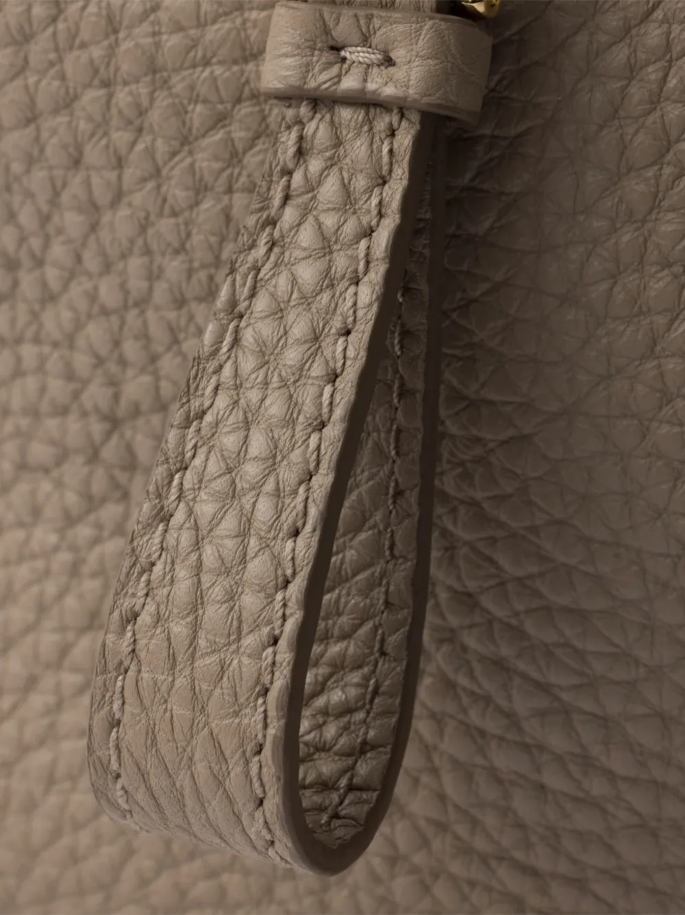 Prada Leren schoudertas Beige