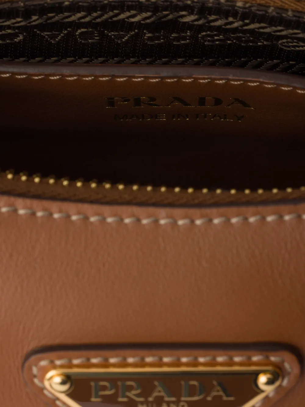 Prada Kleine Arqué schoudertas Bruin