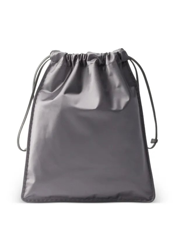 【5/17で削除します】PRADA グレー ポーチ Prada Wish ポーチ | グレー | FARFETCH JP