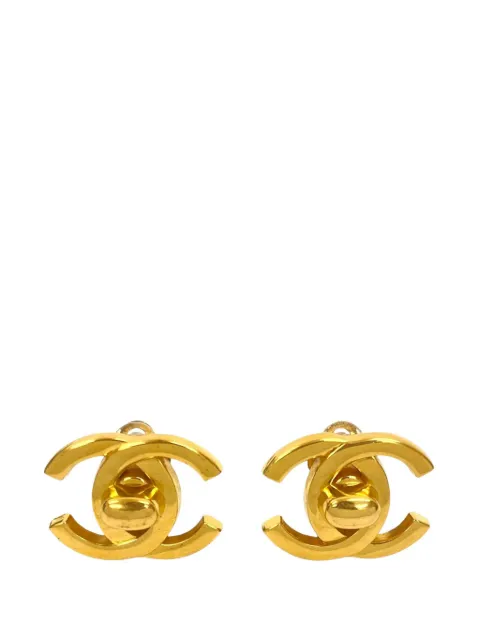 CHANEL Pre-Owned 1995 CC Gold Plated Turn Lock Clip on Earrings costume earrings