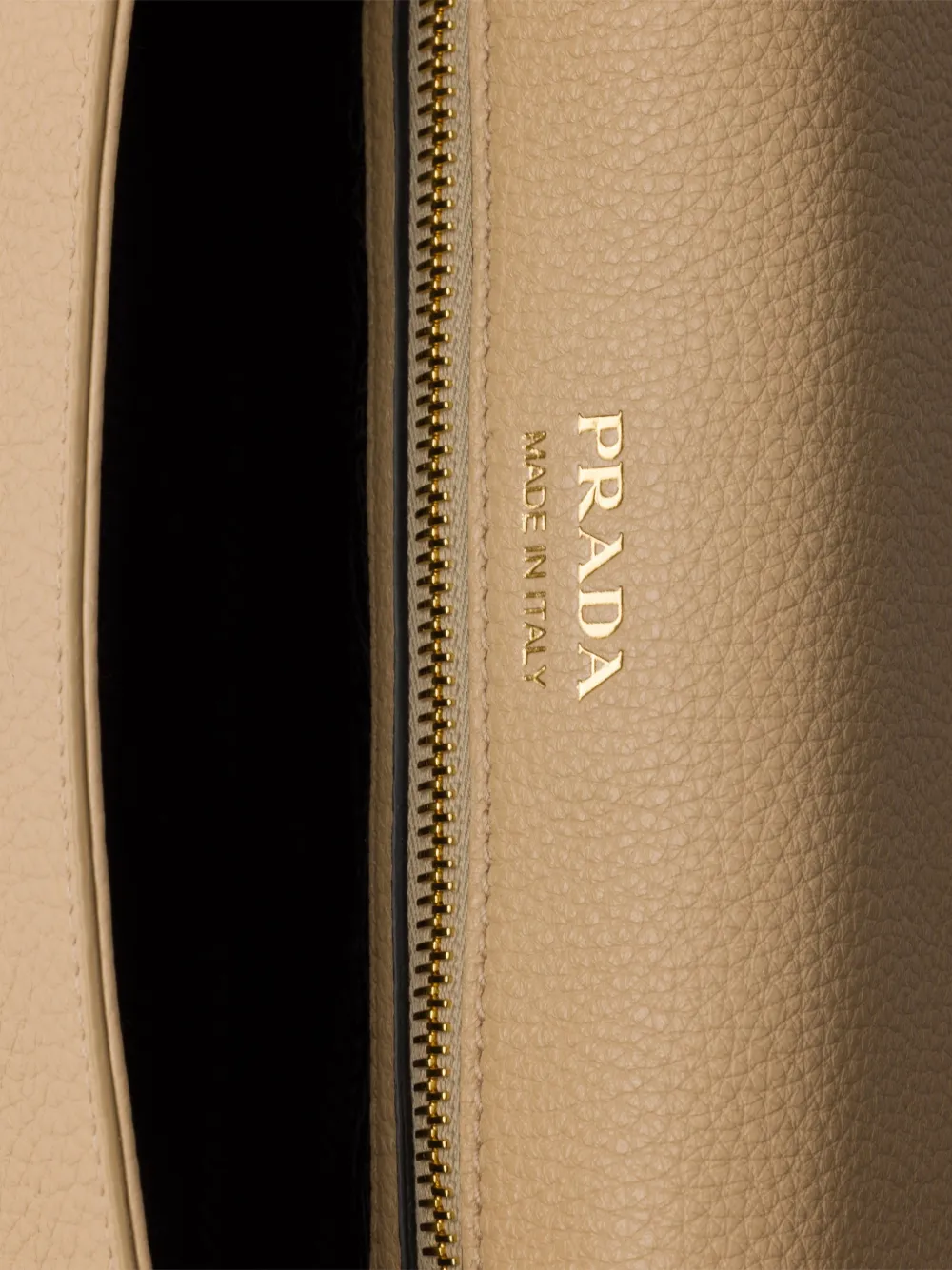 logo-plaque flap leather shoulder bag