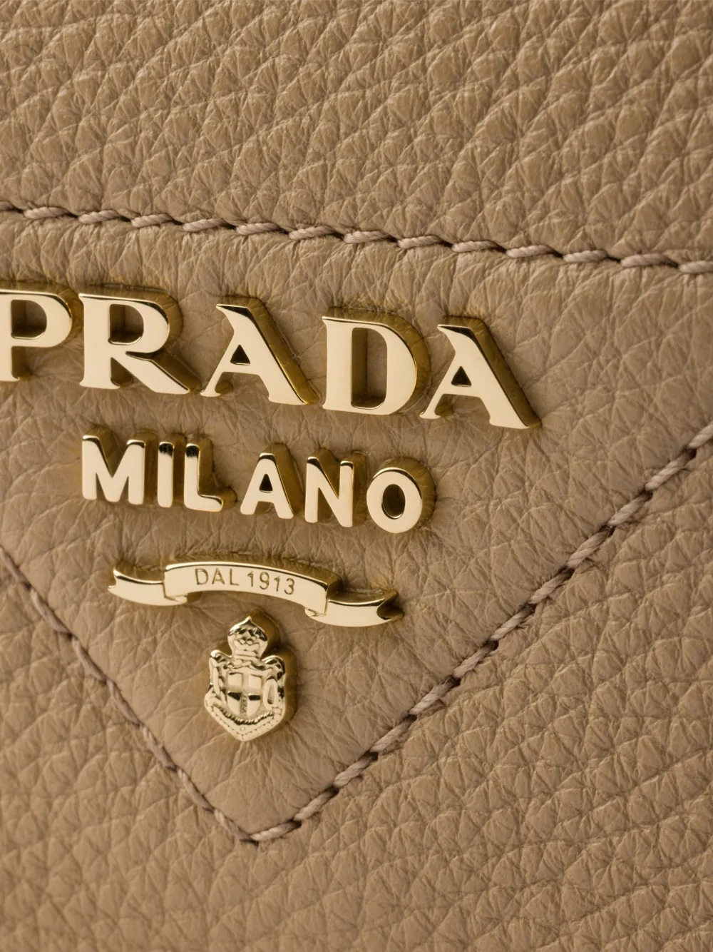 logo-plaque flap leather shoulder bag