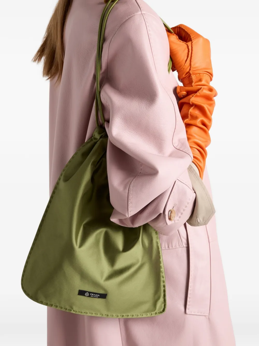 PRADA シルク ミニポーチ Prada Wish シルクポーチ | グリーン | FARFETCH JP
