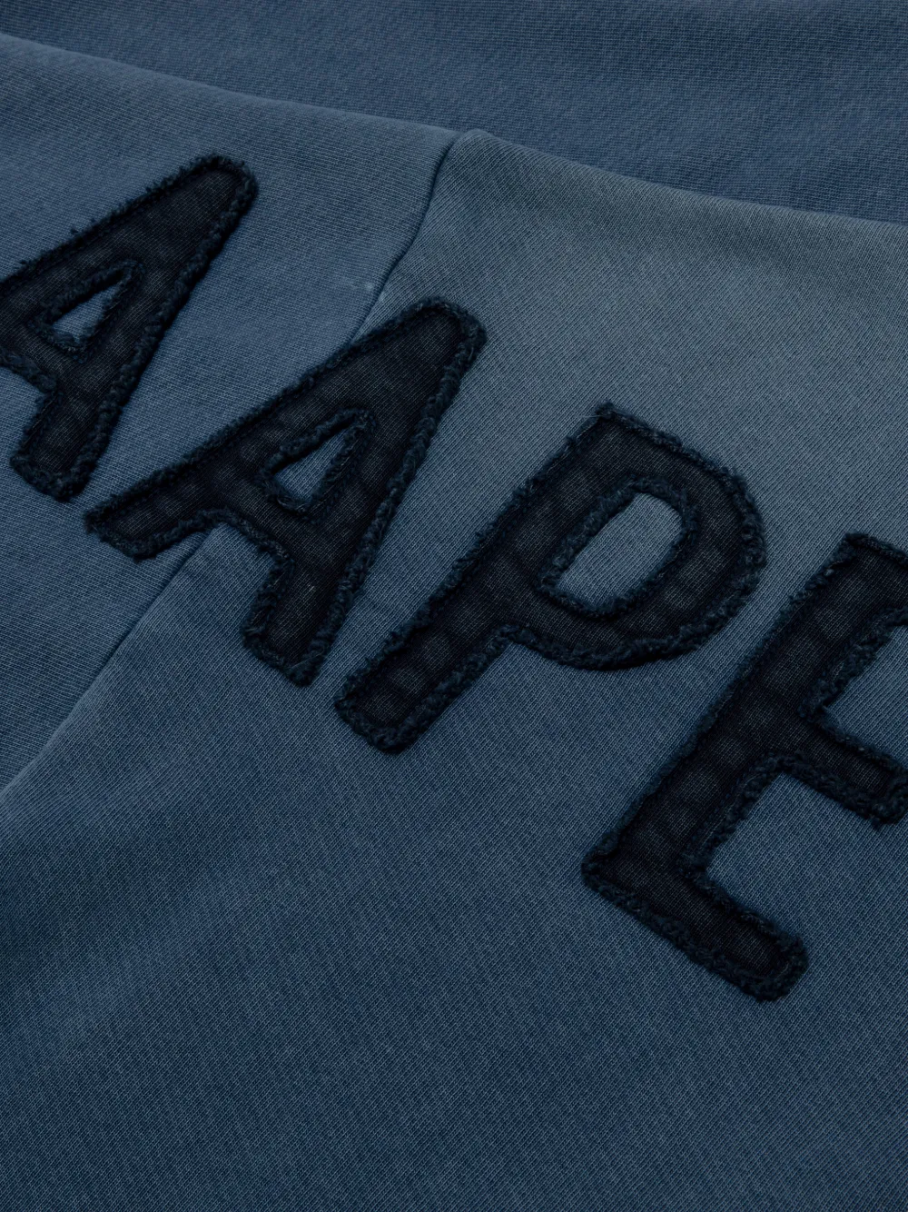 AAPE BY *A BATHING APE Sweater met logopatch en ronde hals Blauw