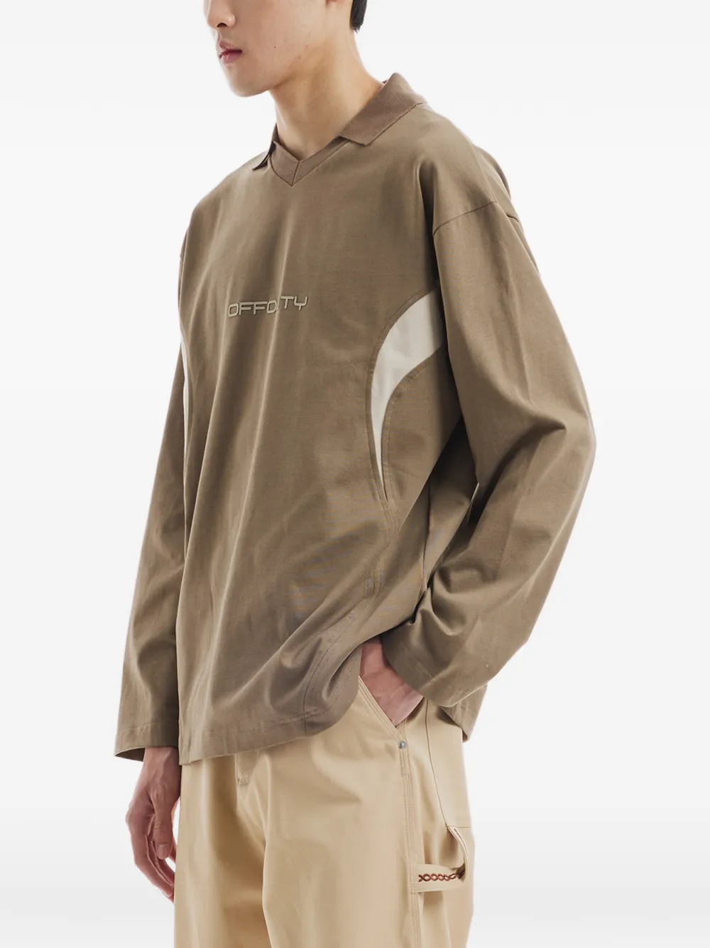 Off Duty Ovan T-shirt met contrasterend vlak en lange mouwen Bruin