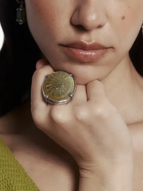 Gem Kingdom glass flower ring