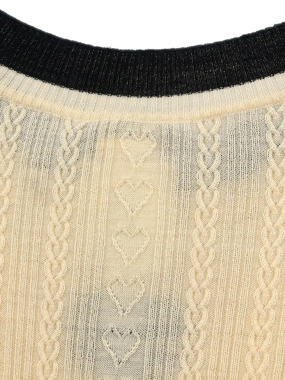 2015-2016 Heart-Detail Top