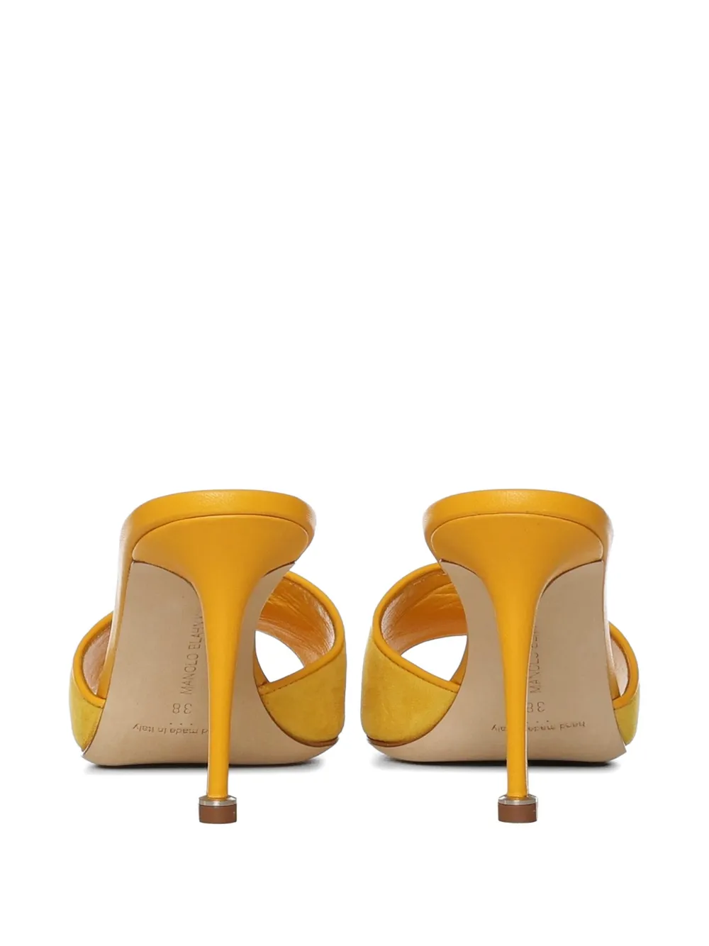 Manolo Blahnik Larache suede sandals Geel