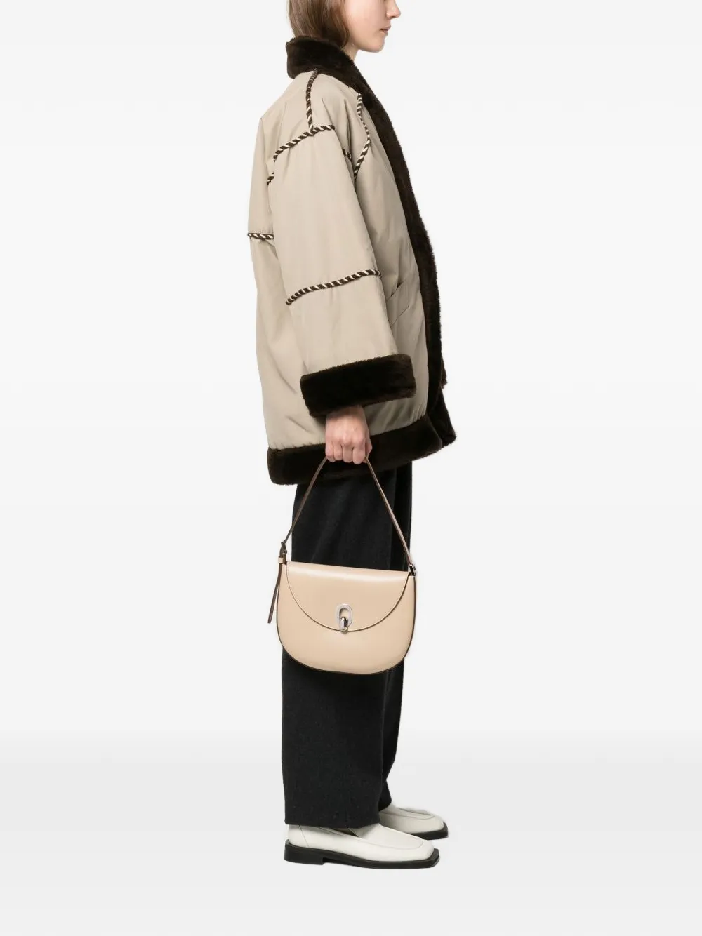 Savette adjustable-strap shoulder bag - Beige