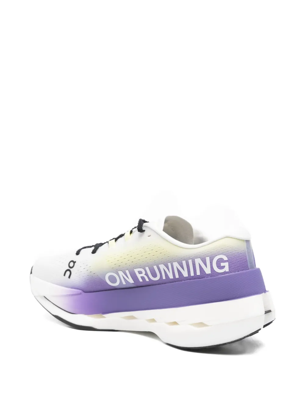 On Cloudboom Max sneakers Wit