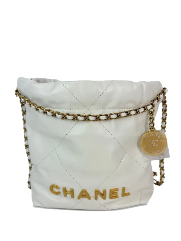 Chanel Pre-owned Mini 22 Quilted Leather Bucket Bag in White