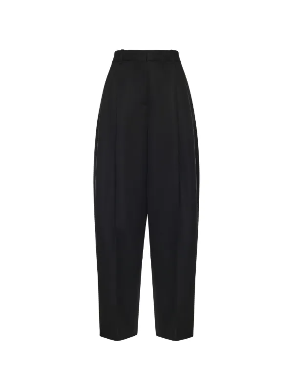 Jacquemus The Man's Pleated Trousers in Black