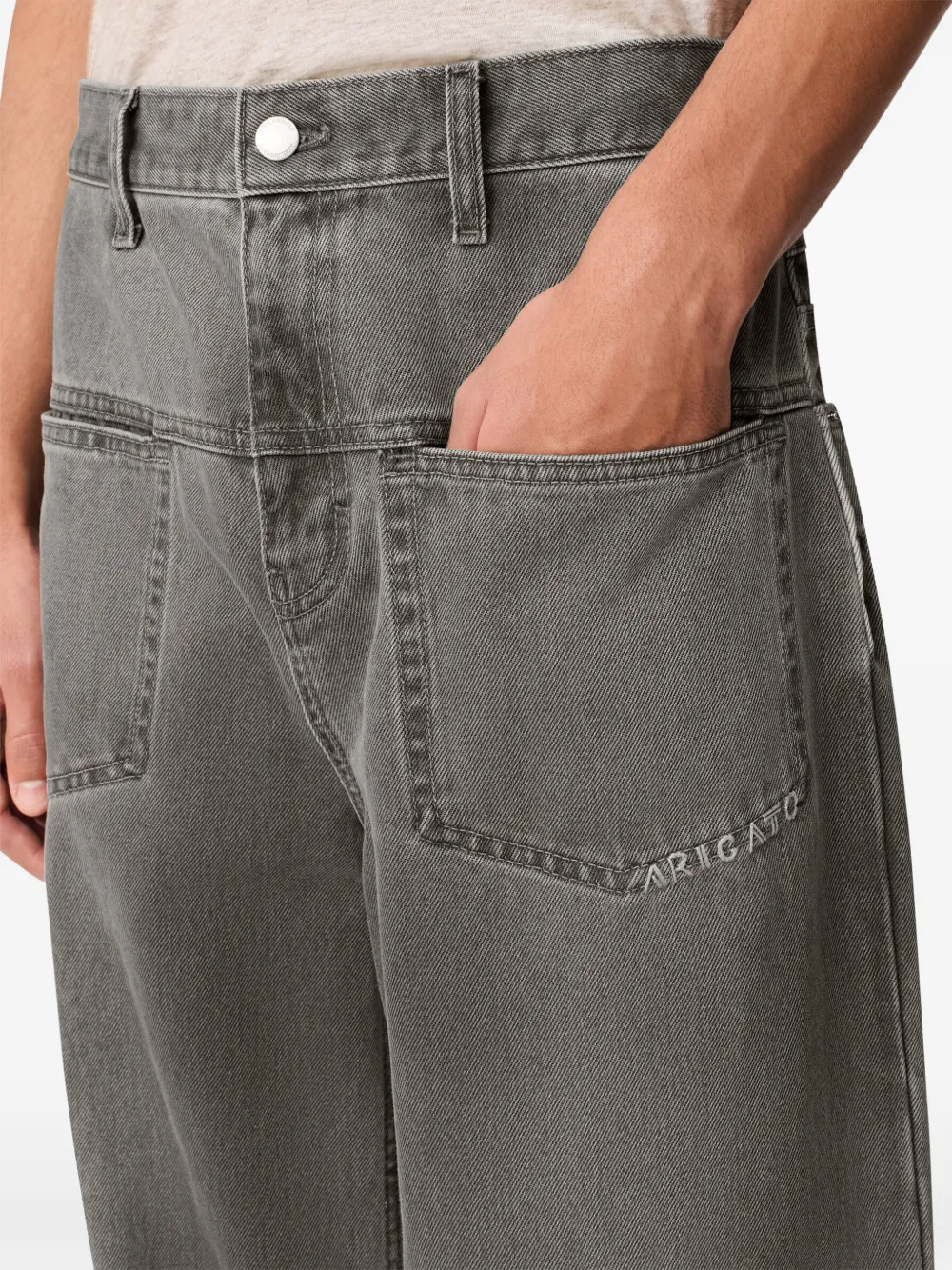 Axel Arigato Omgekeerde jeans Grijs
