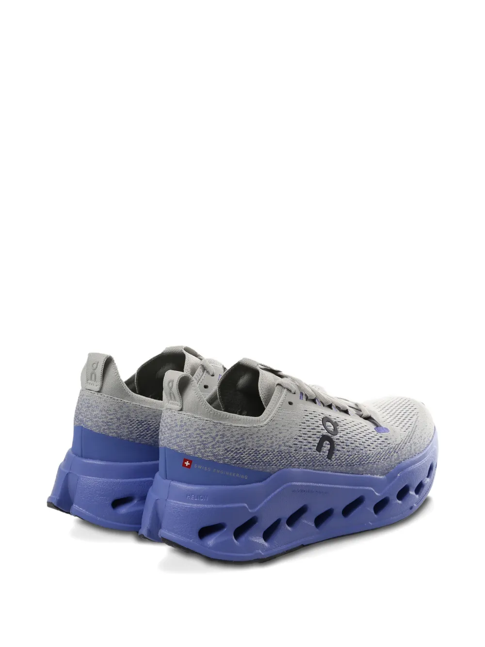 On Running Cloudsurfer Max sneakers met logo Grijs