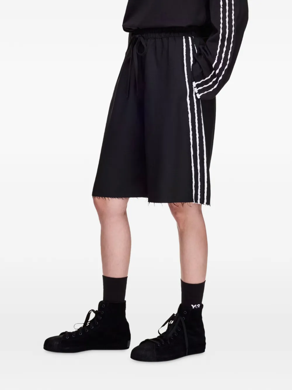  Y-3 Strip-embellishment Frayed Shorts - Black 
