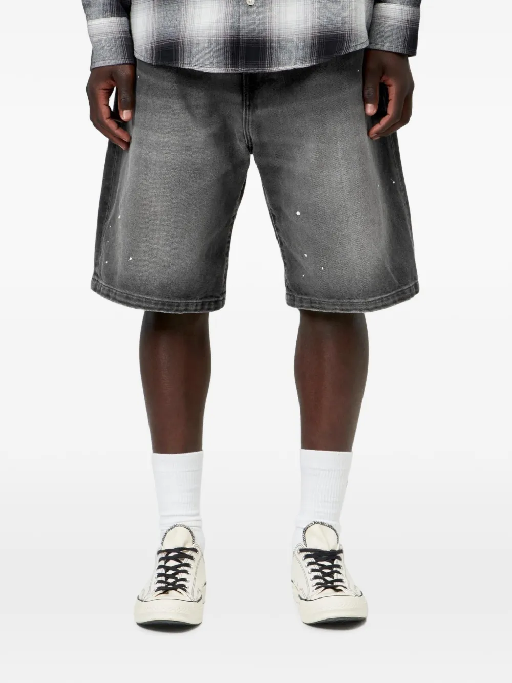 Carhartt WIP Landon gewassen shorts met verfspatten Zwart