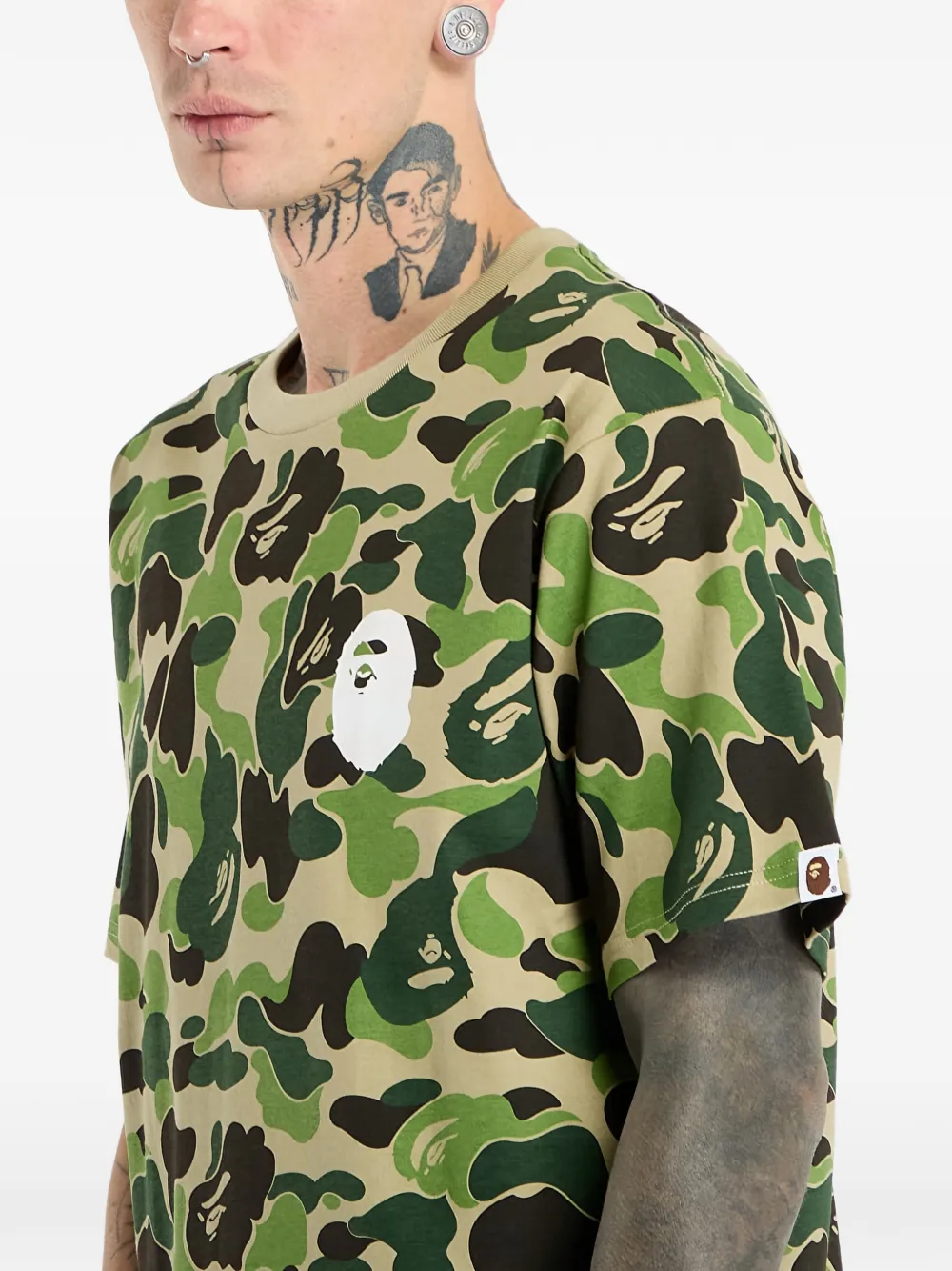 A BATHING APE T-shirt met camouflage logo Groen