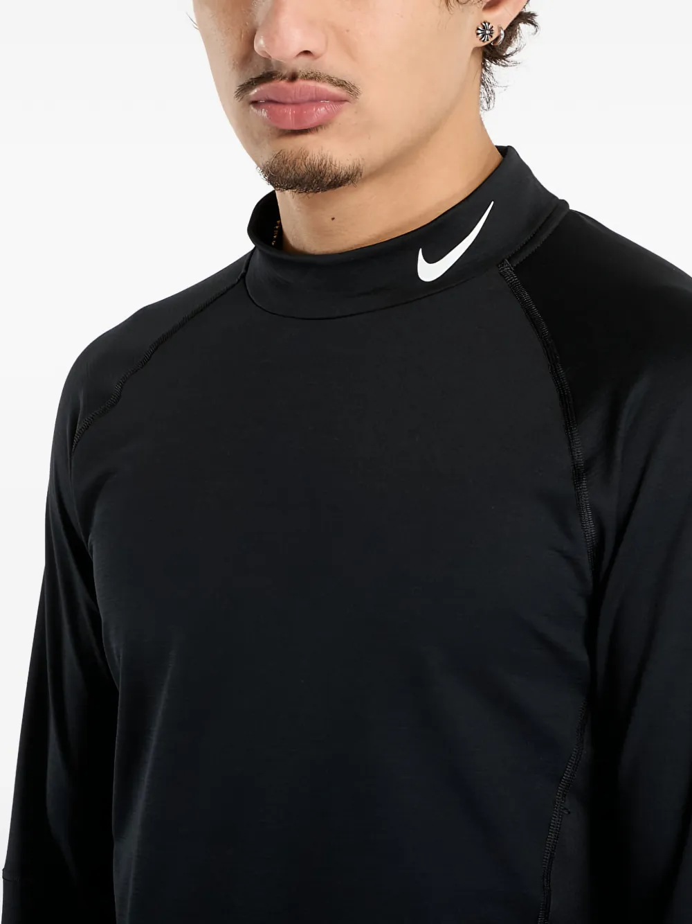 Nike T-shirt met col en lange mouwen Zwart