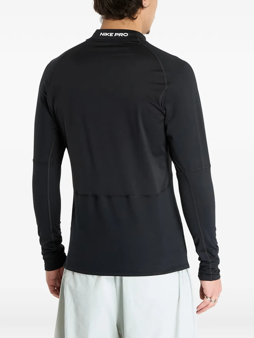 Nike T-shirt met col en lange mouwen Zwart